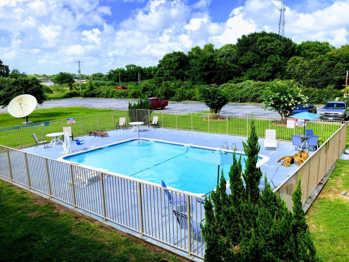 Motel 6-Clute, Tx Экстерьер фото